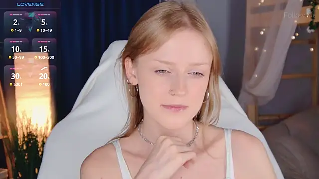 KiraMontoya webcam