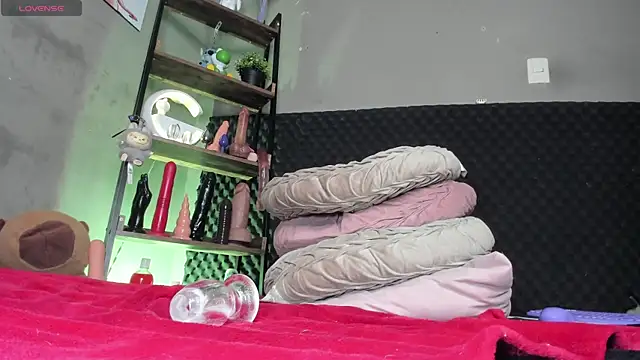 Shadia_Squirt webcam