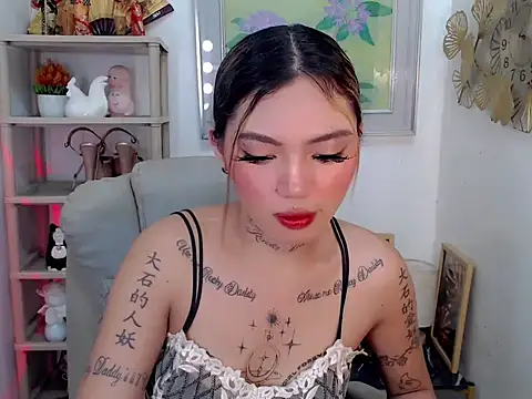 JasmineHiller webcam