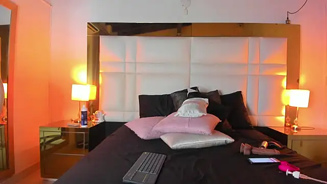 Brenda_Thomp webcam