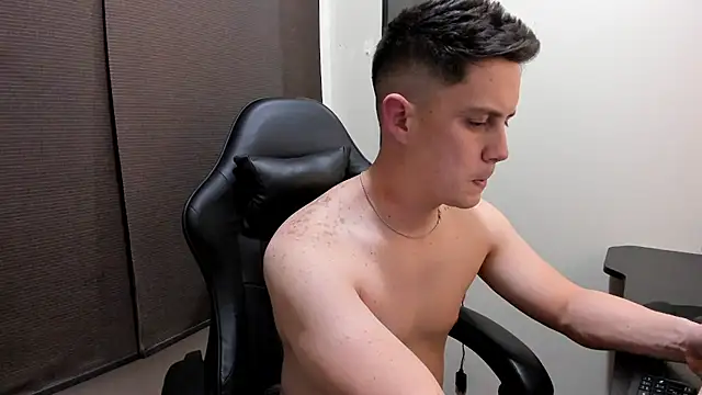 KendricTorres webcam