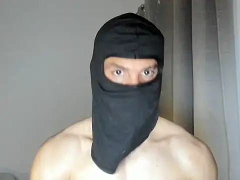 mysterious_muscles webcam