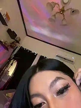 beautifullust69 webcam