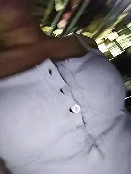 Julyhenrry webcam