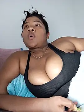 paola091 webcam