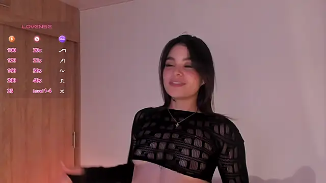 caroliinna_ webcam