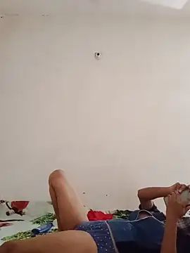 Ipsita-bold webcam