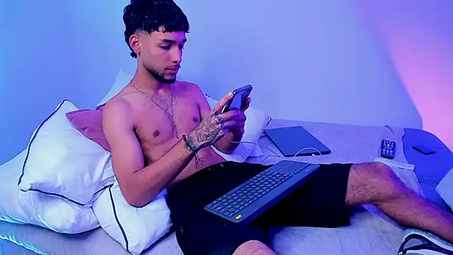 Thiagoferreti webcam