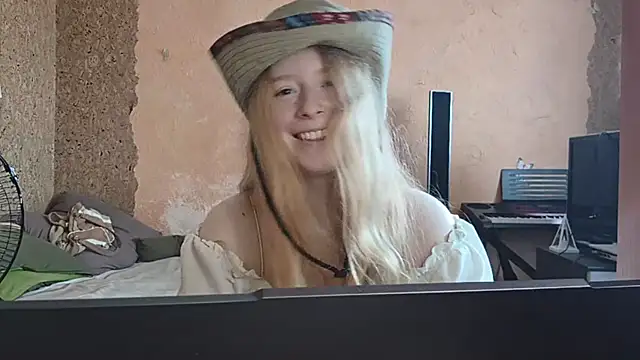 KateVibe_01 webcam