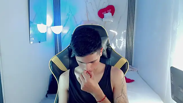Ascii_one live cam on StripChat