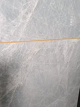 BongQueen9 webcam
