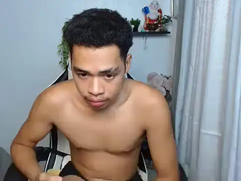 curlyasian_njxx webcam