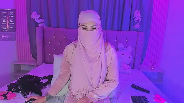 Nayla-Mouna webcam