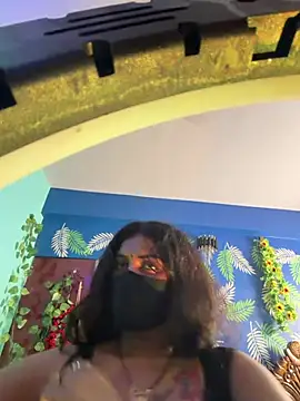 V-Hot-Sweti
