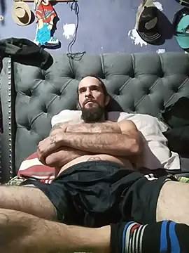 hairy_mannn webcam