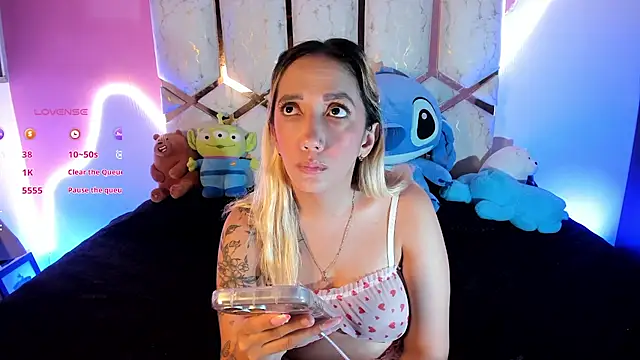 amanda_klaire - Amanda_klaire's free webcam - UK Sex Cams