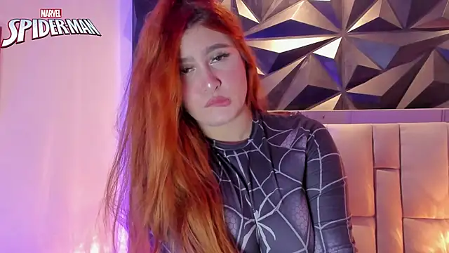 megan_whitee__ webcam
