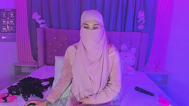 Nayla-Mouna webcam