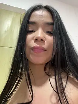 AuroraFiore live cam