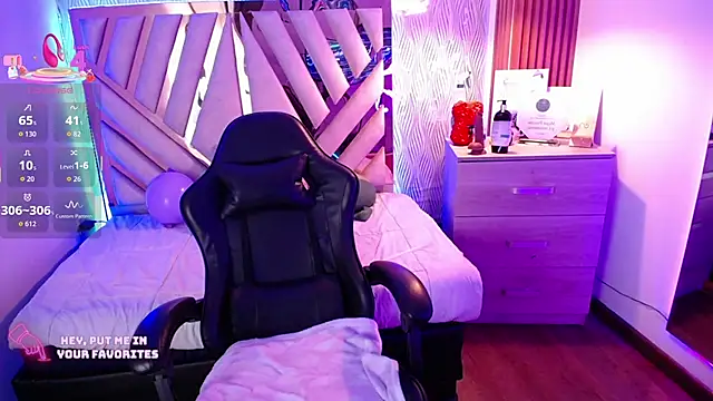NyxAndria_1 webcam