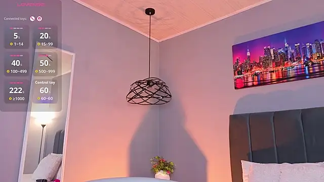 ninna_curly webcam