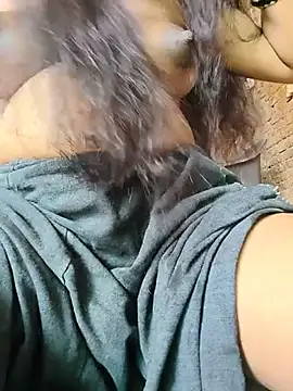 Queen_chayna webcam