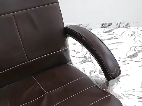 lovelyshaski webcam