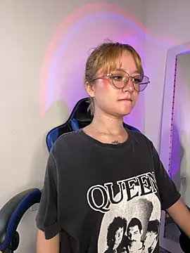 Penny_7 webcam