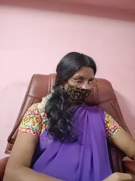tamil_peenqueen