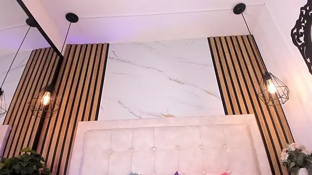 Julietha_99 webcam