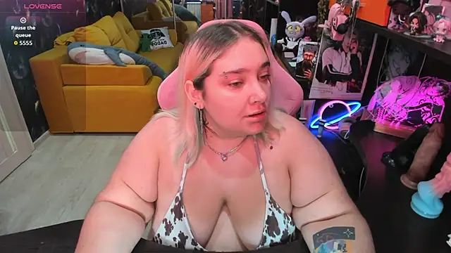 Softie_Sofy webcam