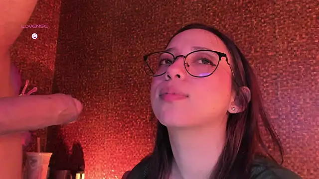apartment28 - Apartment28's free webcam - UK Sex Cams