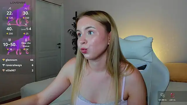 Linda__Bloom webcam
