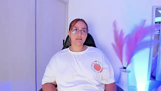 LeahxBarker webcam