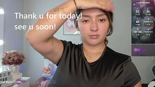 Melannyy_ webcam