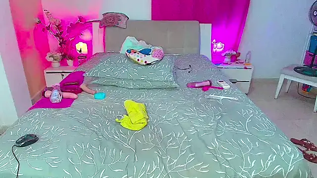 Kendralove31xxx webcam
