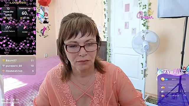 Miss_Moren webcam