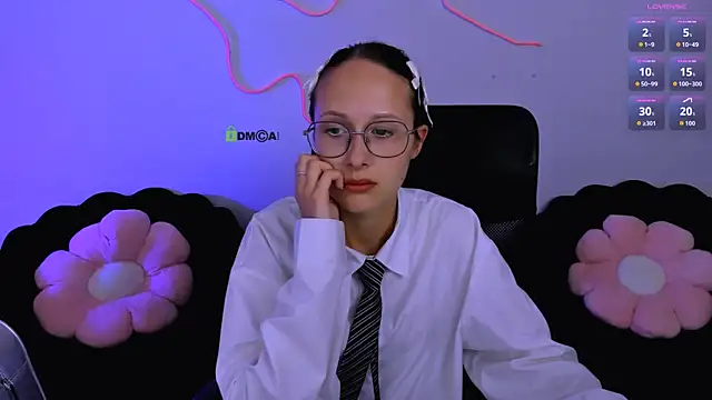 mona_cloud webcam