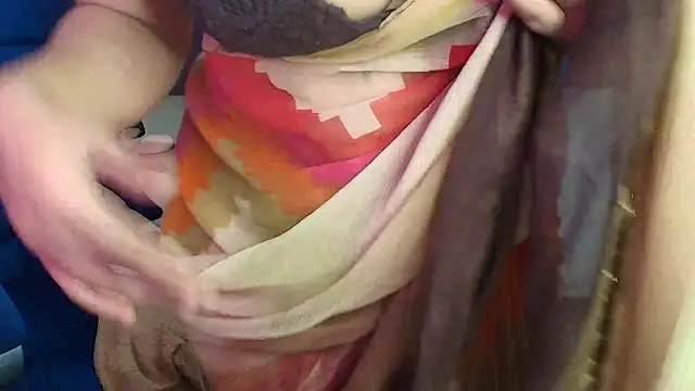 Anjali-Queen webcam