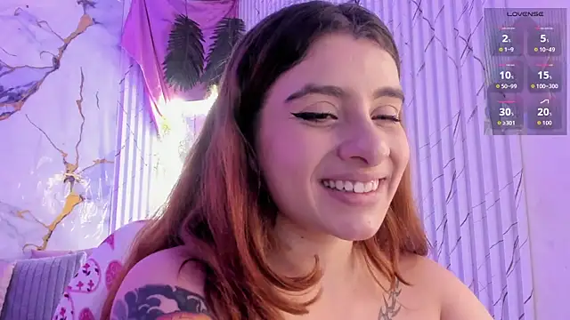Naomy_tay1 webcam