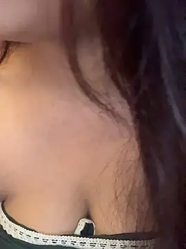 ITZ_CHANDNI webcam