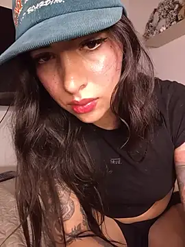 valeriahornier webcam