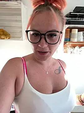Fiebie_licious_ webcam