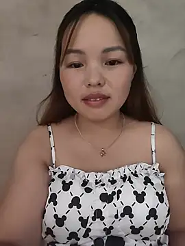 Mina_xYx webcam