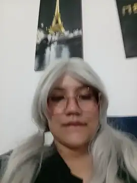 LiaBellini webcam