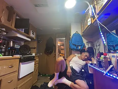 OmarSalasxh33 webcam