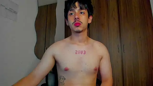 Maximo_Miller webcam