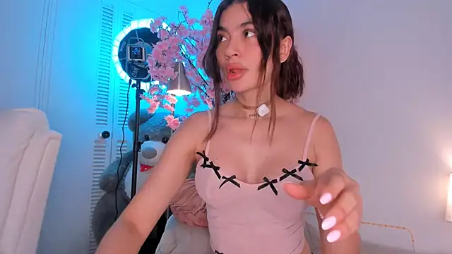 kitty_miaa webcam