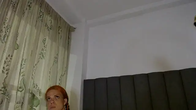saara_johnson496 webcam