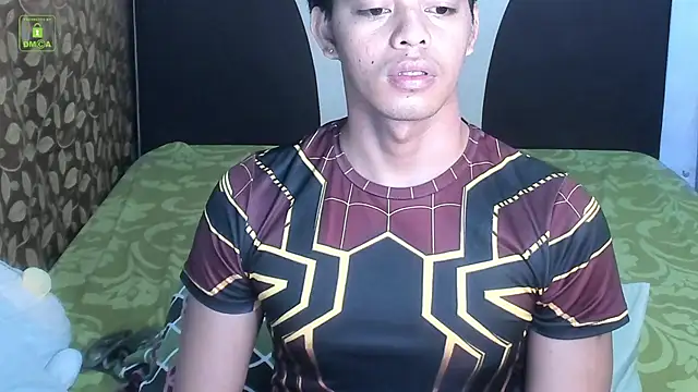 Crazyasiancum1 webcam